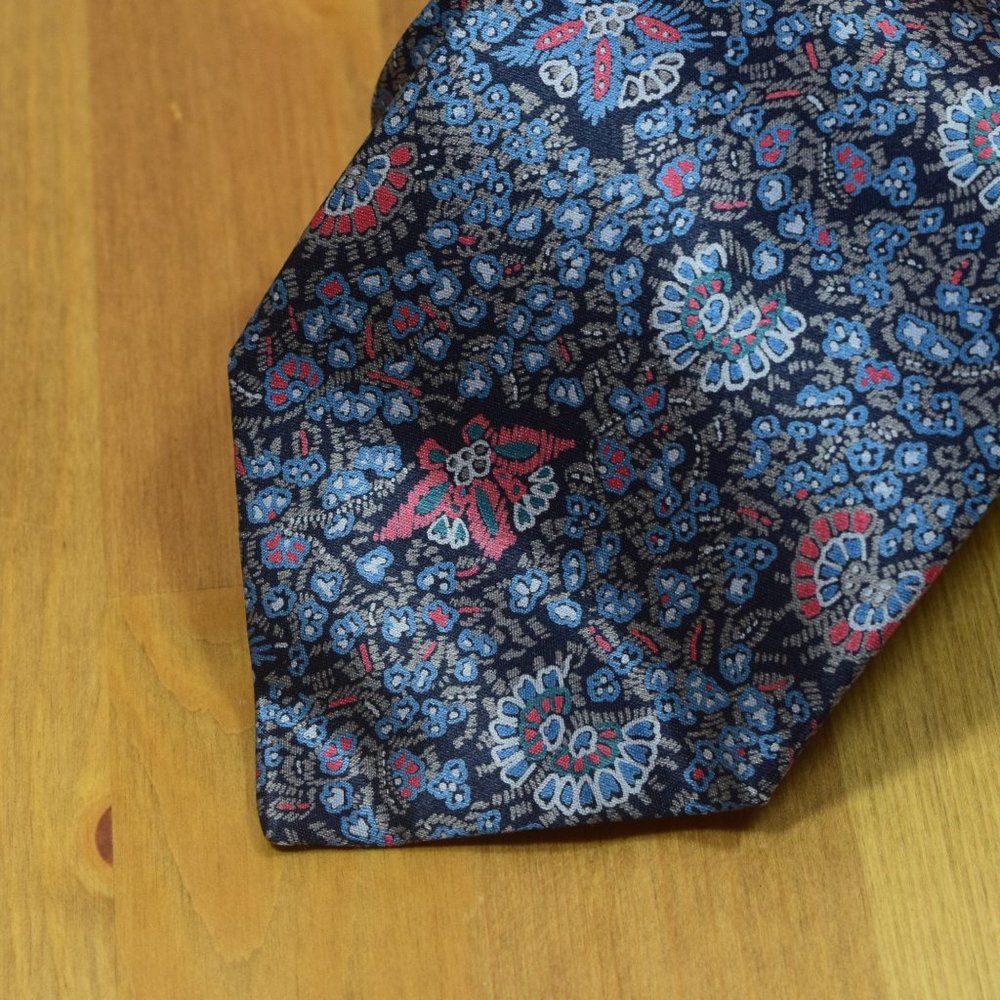 $450 BRIONI Rare Handmade Satin paisley Navy Blue Silk Tie / Pocket Square Set - Picture 16 of 16